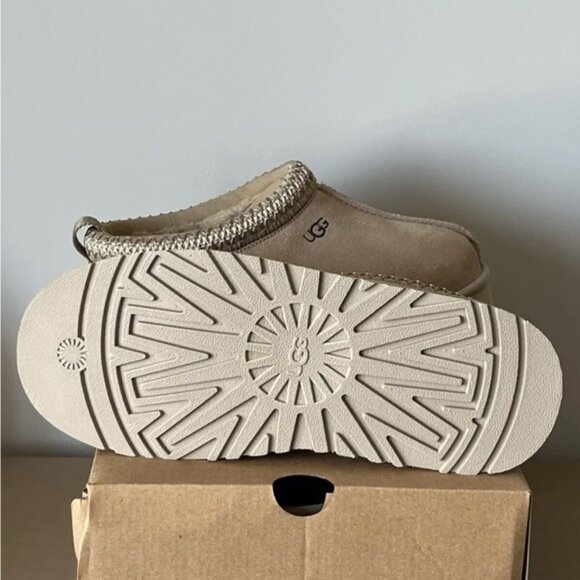 UGG Tazz Slipper Sand - Picture 5 of 5